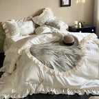 Bedding Set Ruffled Edges & Velvet Heart Appliqué