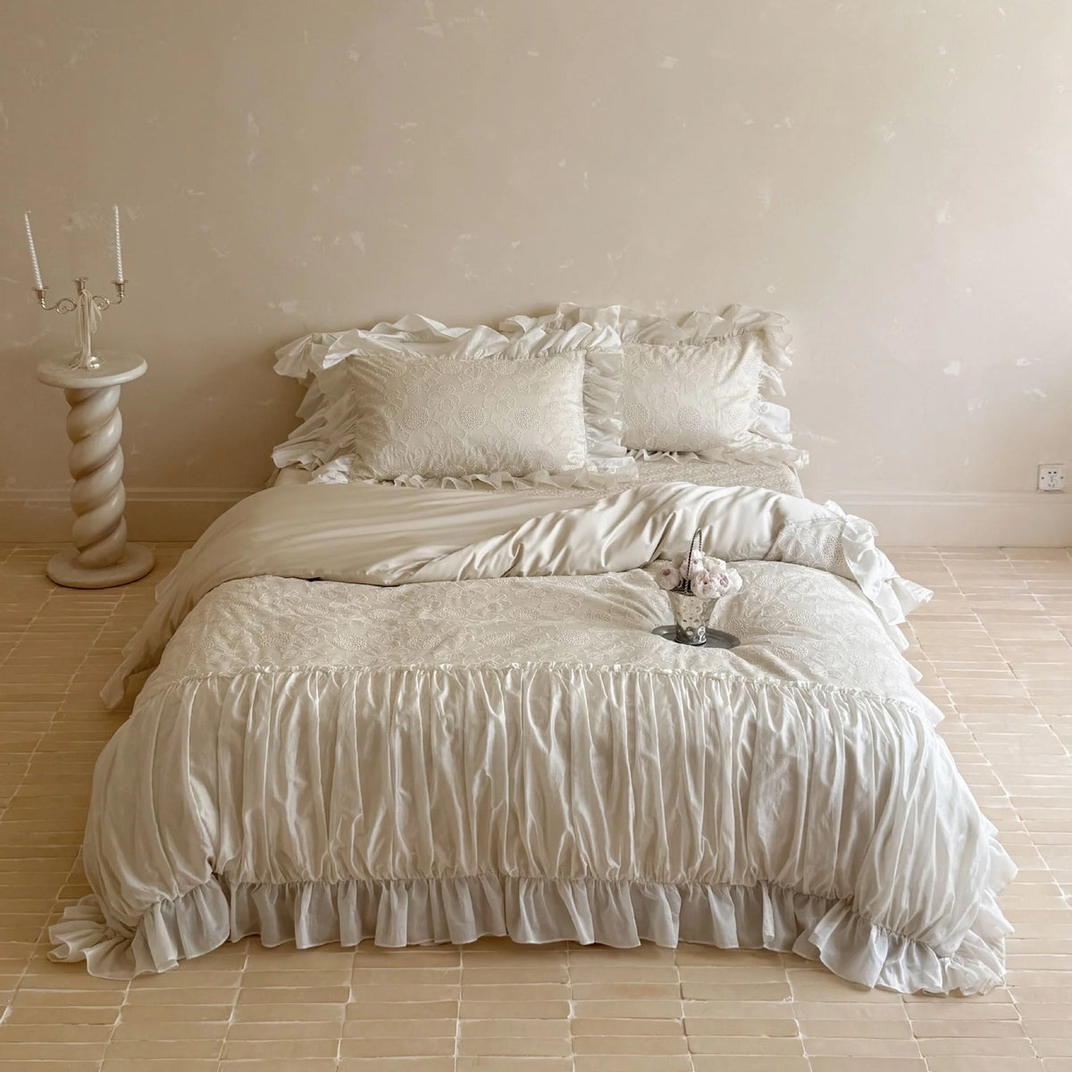 Bedding Set Ruffled Floral Embroidery 4-Piece With Bed Skirt