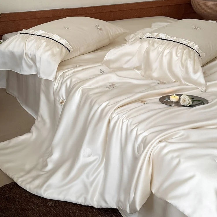 Bedding Set Satin Floral Embroidery 4-Piece