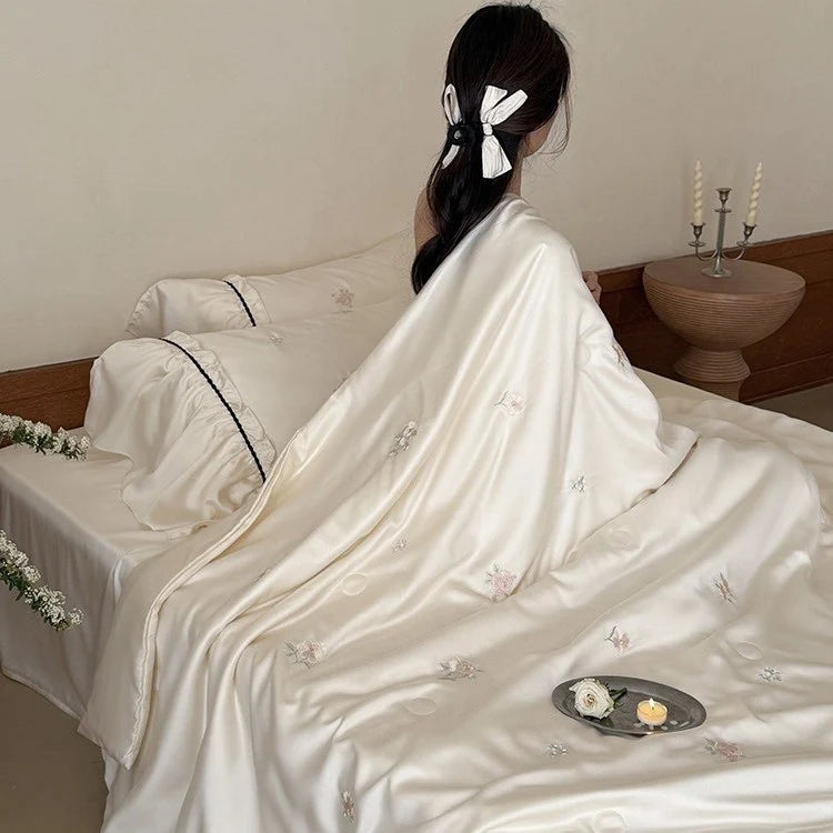 Bedding Set Satin Floral Embroidery 4-Piece