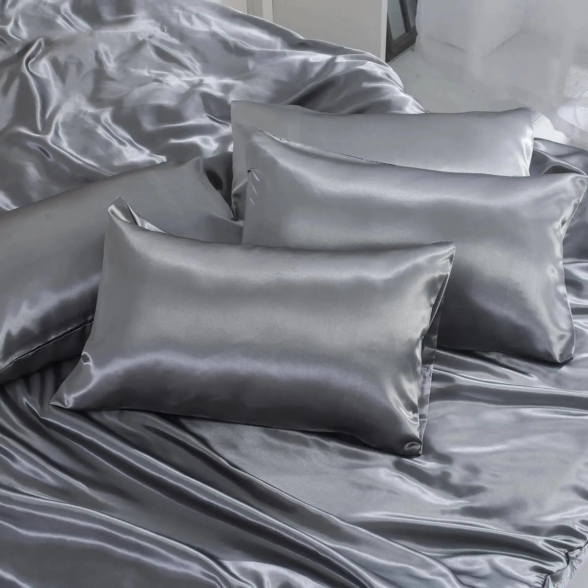 Bedding Set Satin Silk Duvet Cover, Sheet & Pillowcases