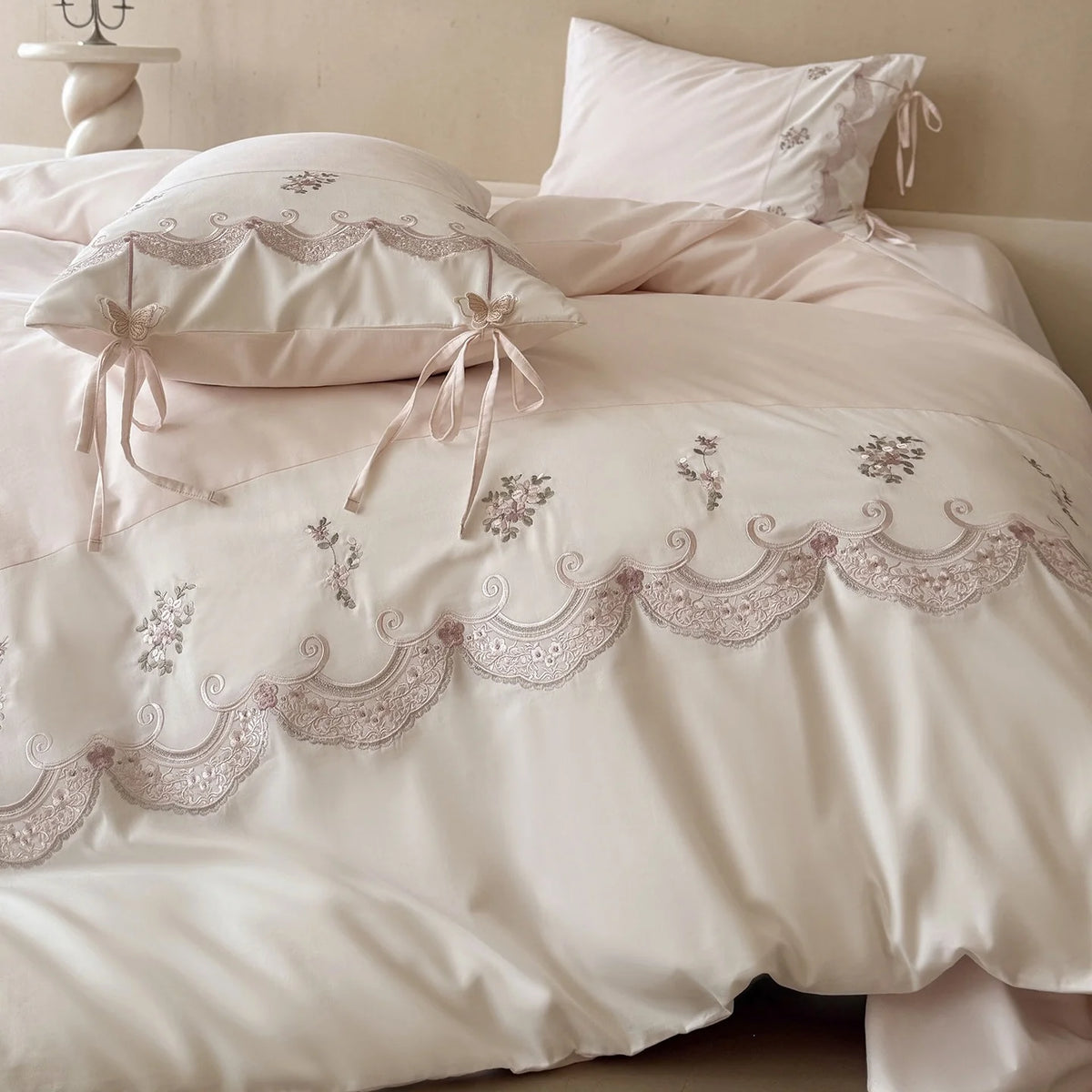 Bedding Set Satin With Floral Embroidery & Ruffled Edges