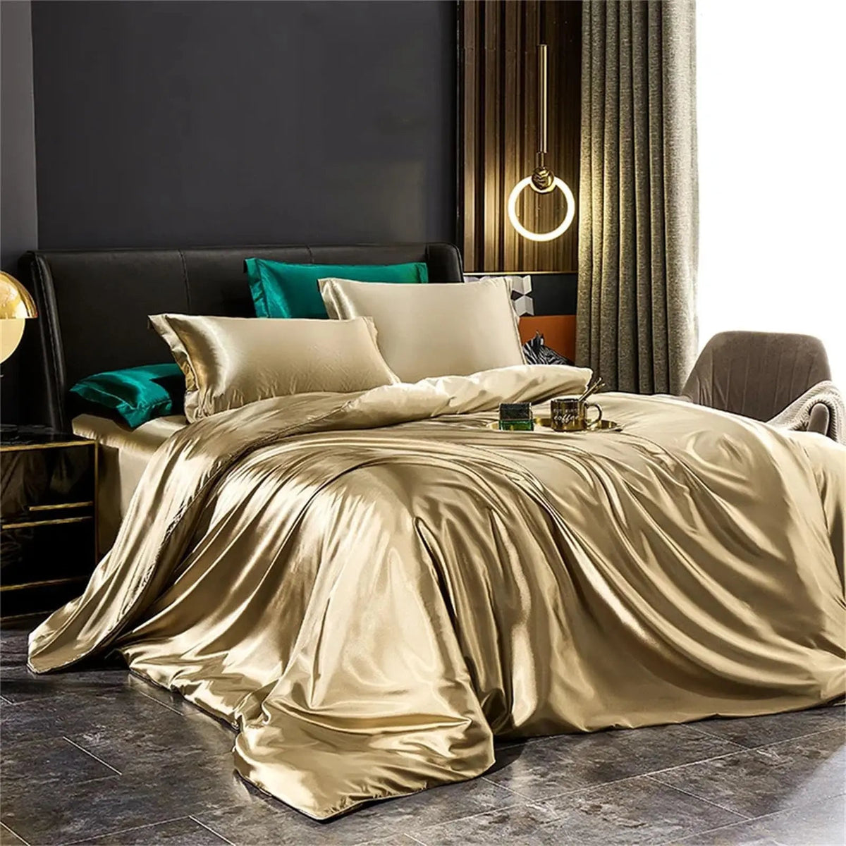 Bedding Set Silky-Smooth Faux Silk Breathable & Wrinkle-Resistant