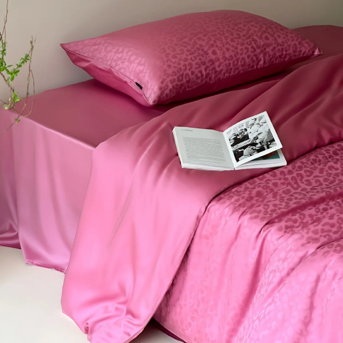 Bedding Set Tencel Satin Jacquard Leopard Pattern