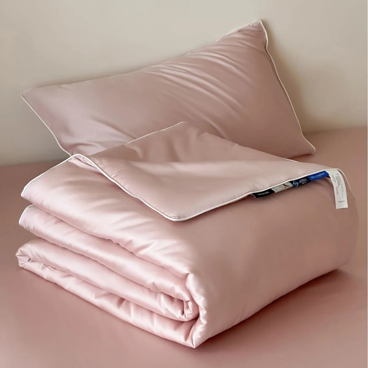 Bedspread Set Quilted Satin Piping & Buttons
