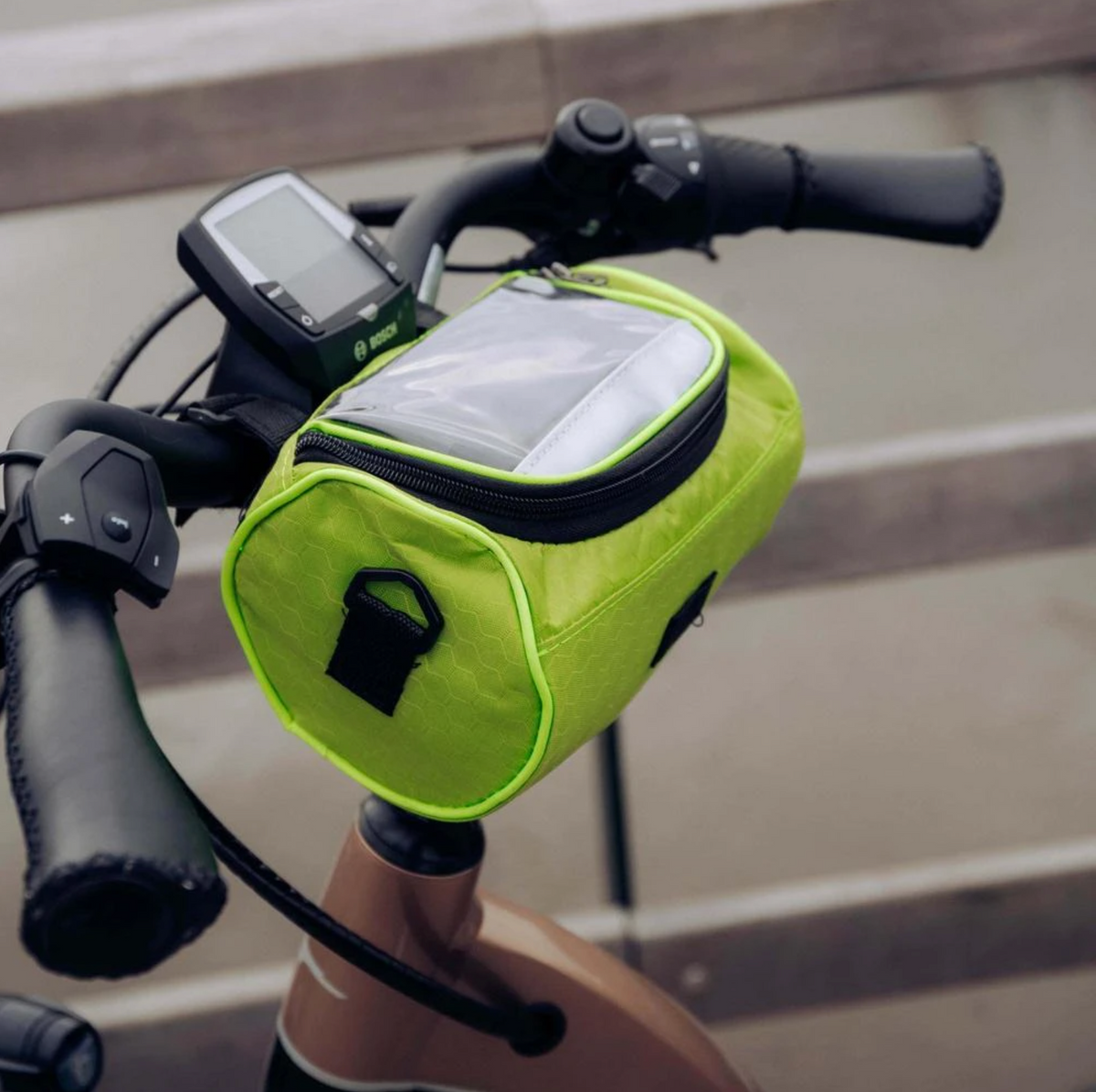 Bicycle Handlebar Bag Touch-Compatible Phone Pocket Water-Resistant Adjustable Straps