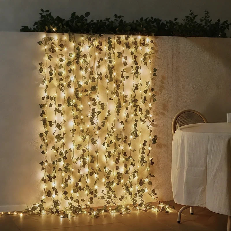 Botanical Garland Light Warm White Solar & Battery