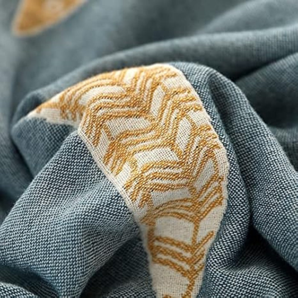 Breathable 100% Cotton Gauze Blanket (Jacquard Fish Pattern)