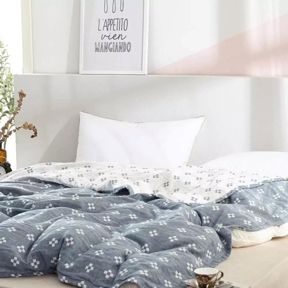 Breathable & Lightweight Diamond Dot Cotton Gauze Blanket
