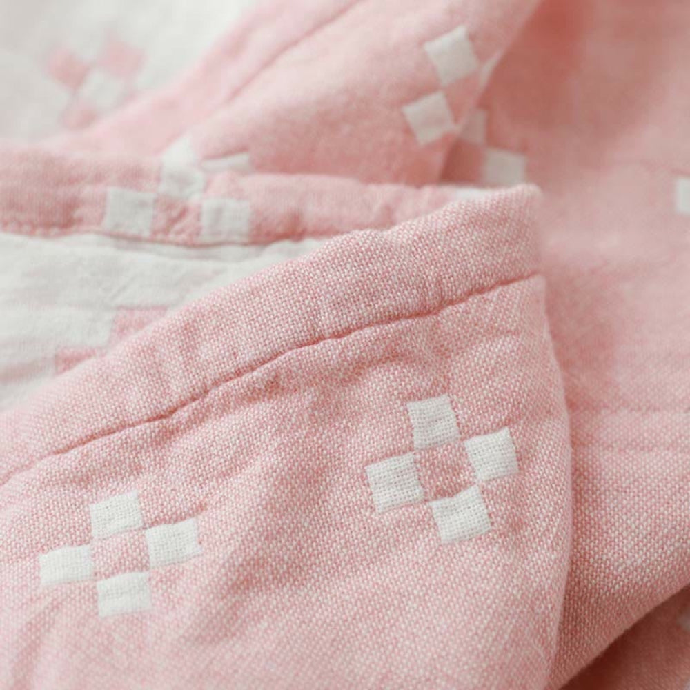 Breathable & Lightweight Diamond Dot Cotton Gauze Blanket