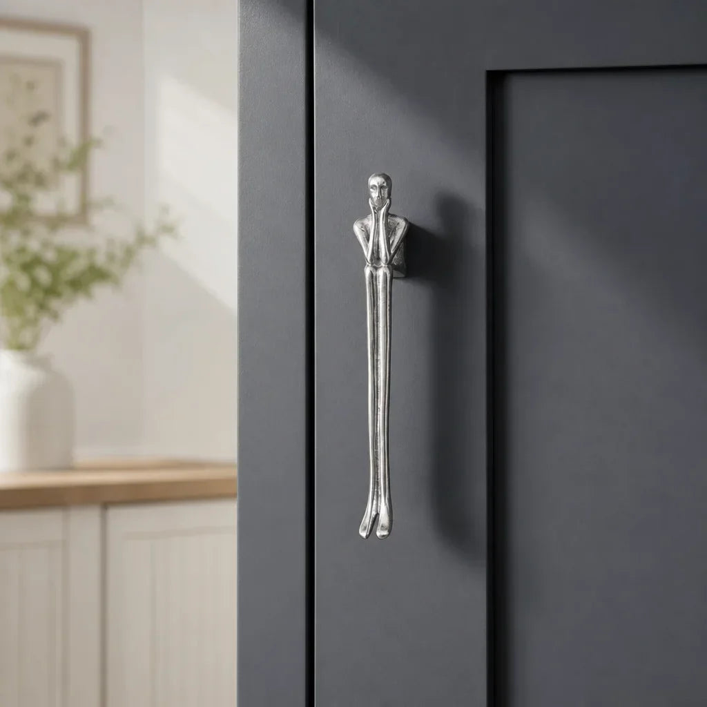 Cabinet Handle Solid Brass Thinker Design