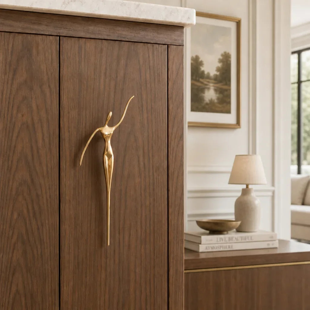 Cabinet Handle Solid Brass Thinker Design