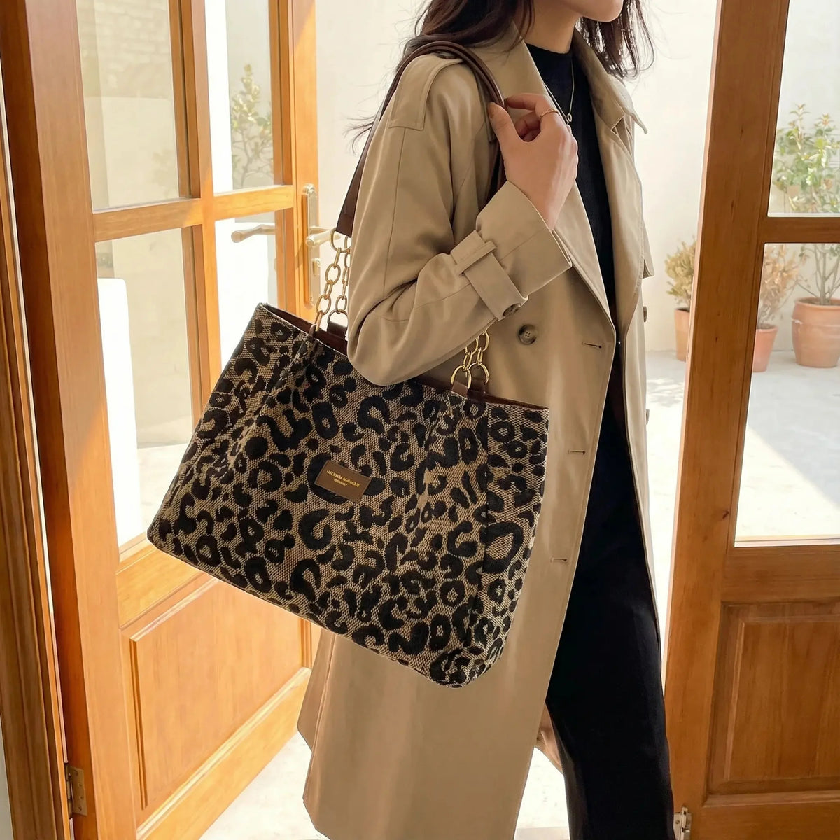 Canvas Tote Bag Leopard Print & Gold Chain Handles