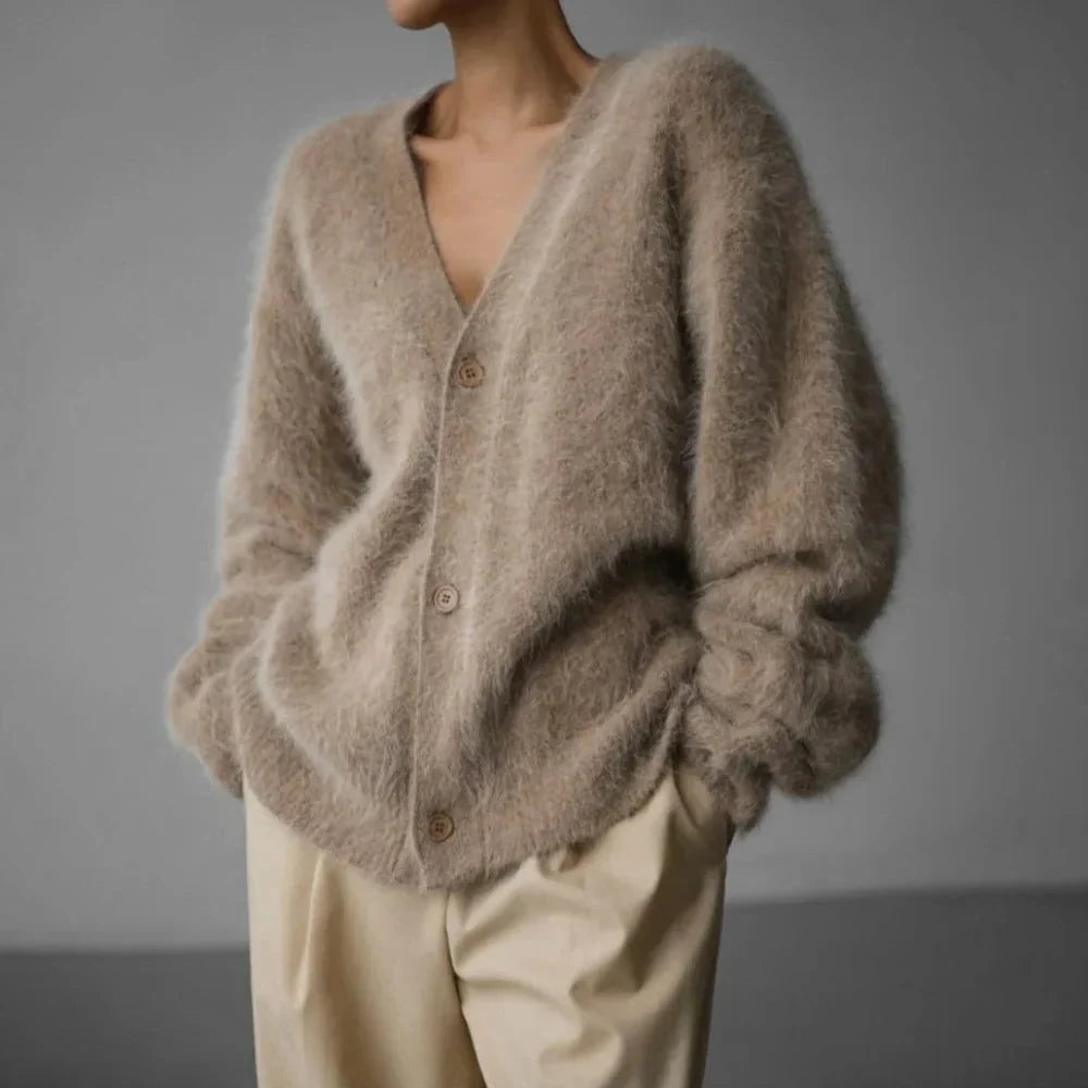 Cardigan V-Neck Fluffy Knit Natural Fiber
