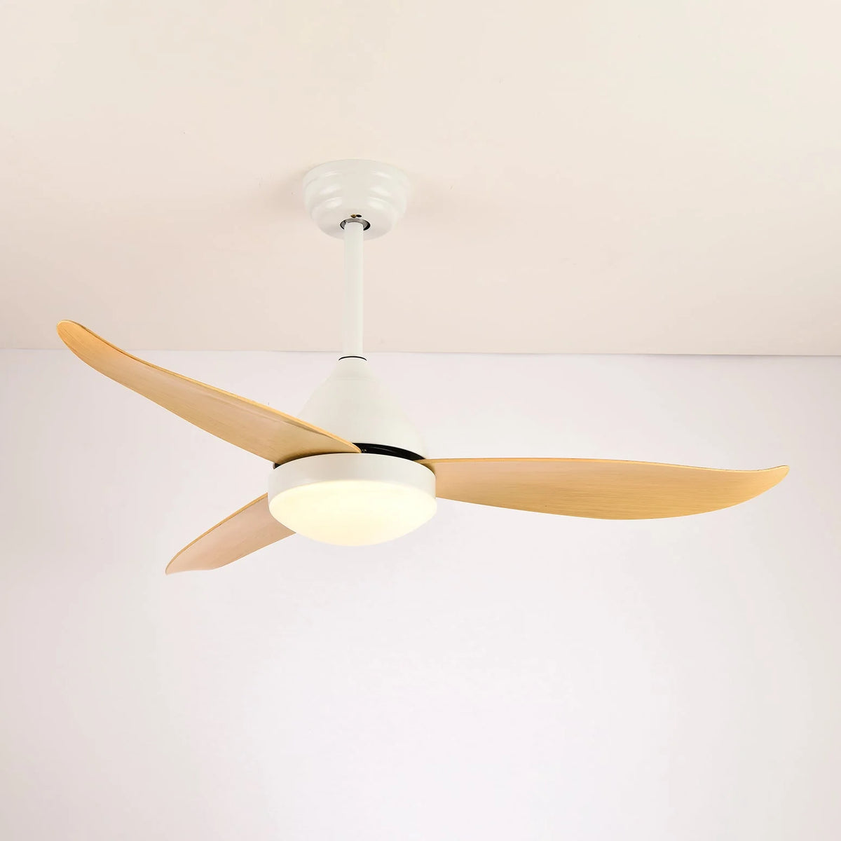 Ceiling Fan 106 cm Integrated LED & Remote Control