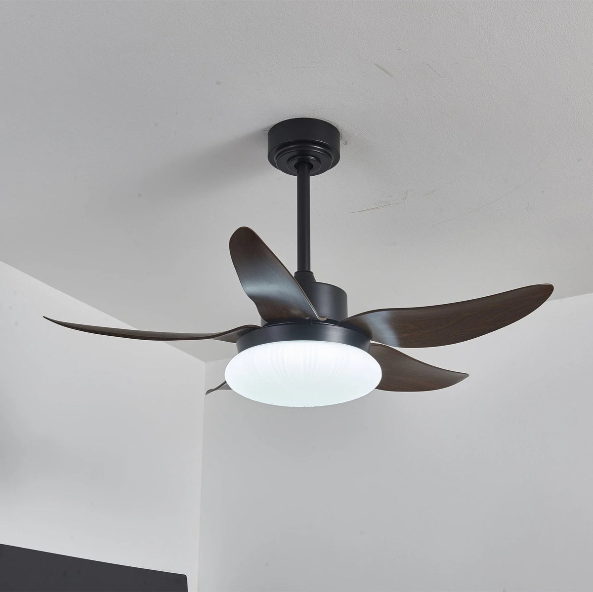 Ceiling Fan 106 cm Integrated LED Remote Control