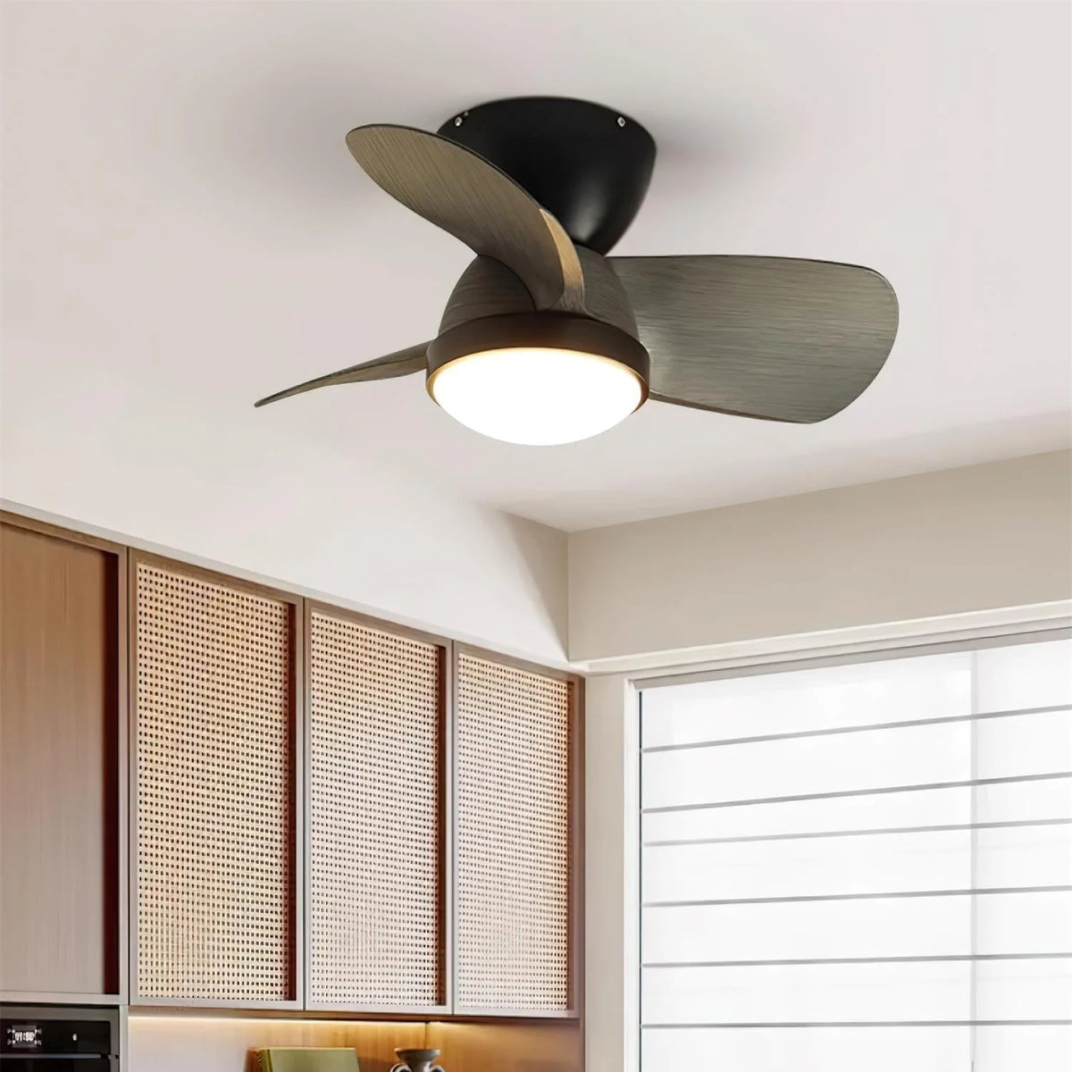 Ceiling Fan 6-Speed LED Light & Remote
