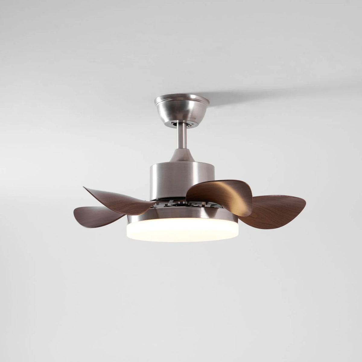 Ceiling Fan Integrated LED & Remote Control Wood-Look Blades