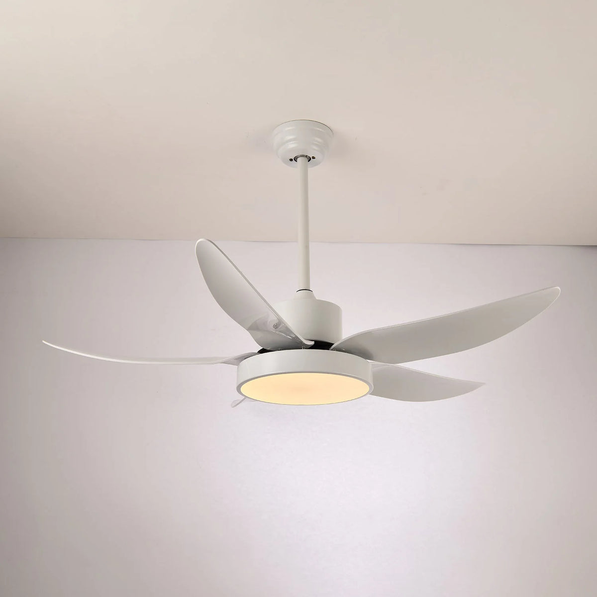 Ceiling Fan Integrated LED Whisper-Quiet 6-Speed Remote
