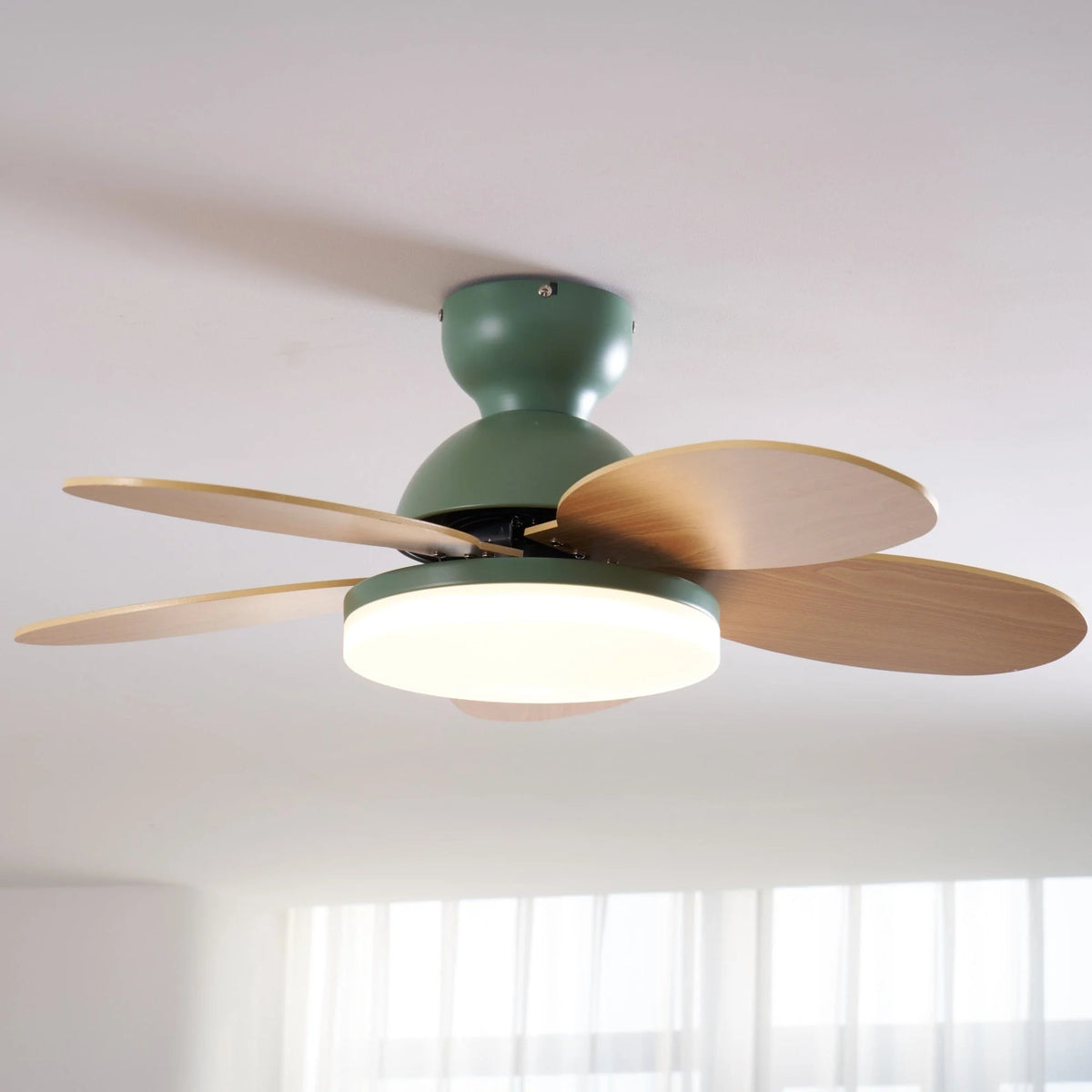 Ceiling Fan LED Light & Remote Quiet Reversible Motor