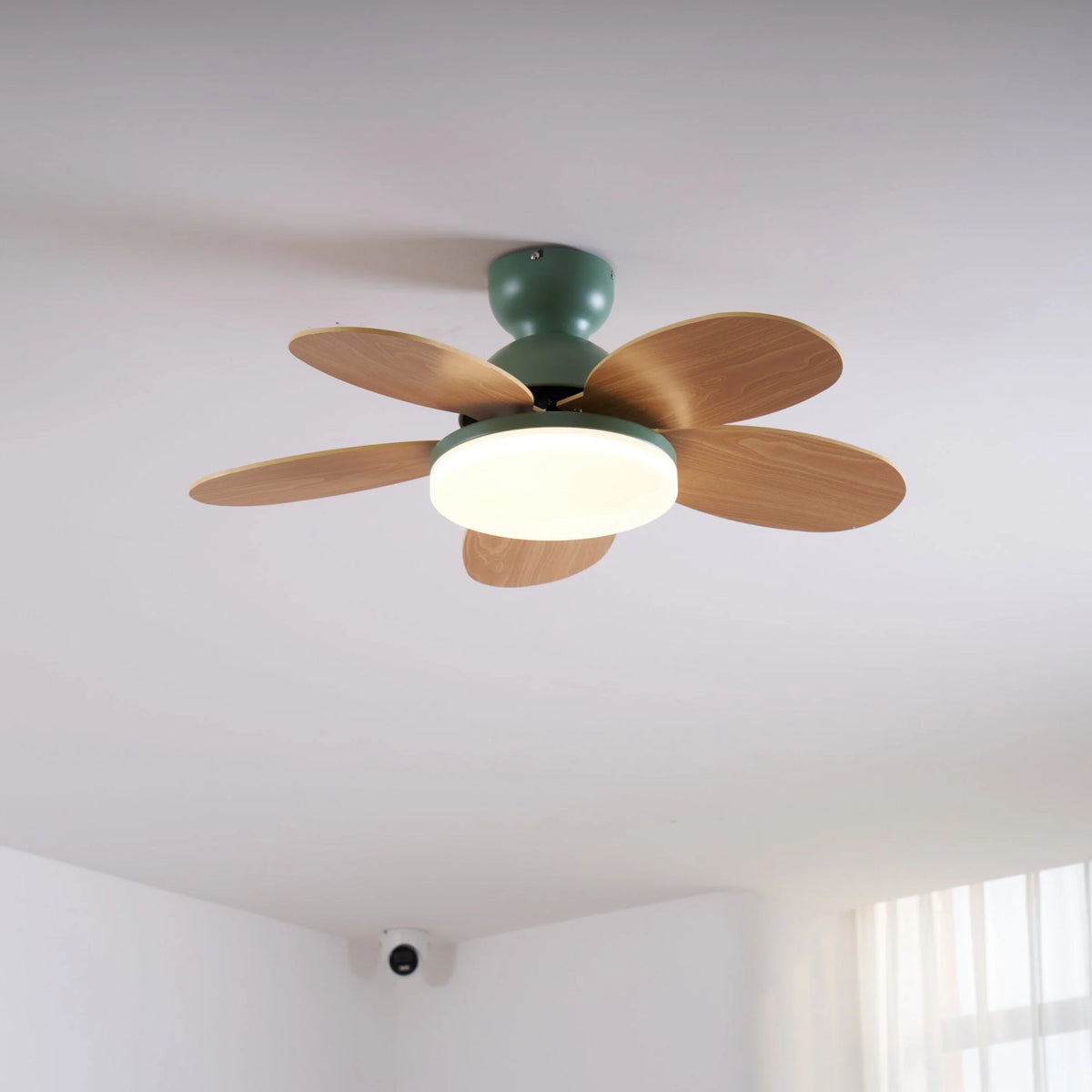 Ceiling Fan LED Light & Remote Quiet Reversible Motor