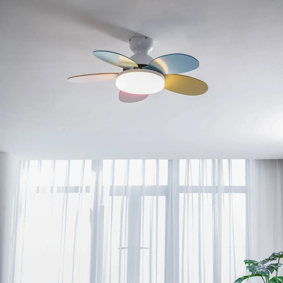 Ceiling Fan LED Light & Remote Quiet Reversible Motor