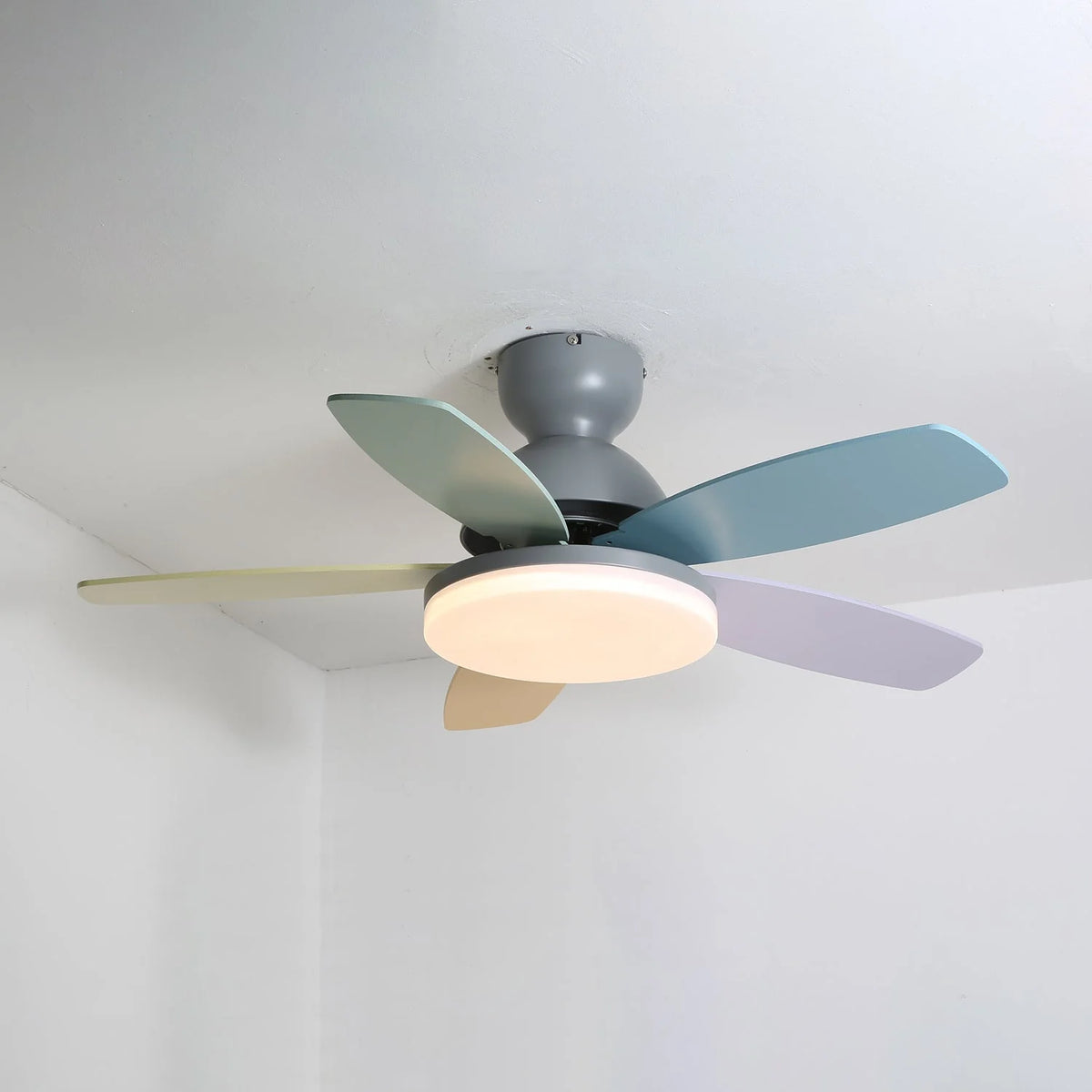 Ceiling Fan LED Light & Remote Quiet Reversible Motor