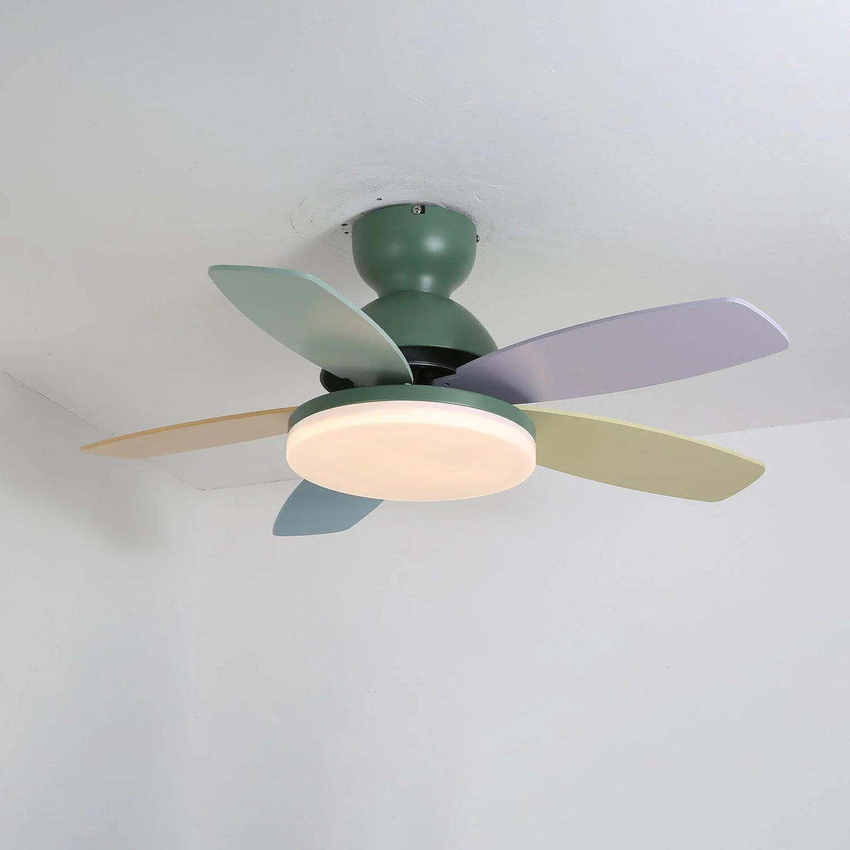 Ceiling Fan LED Light & Remote Quiet Reversible Motor