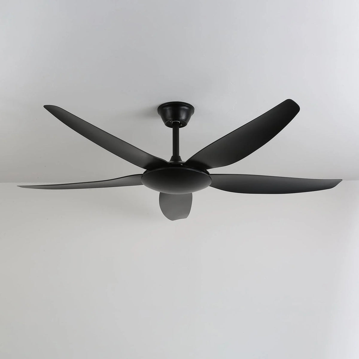 Ceiling Fan Six Speeds Integrated Light & Remote