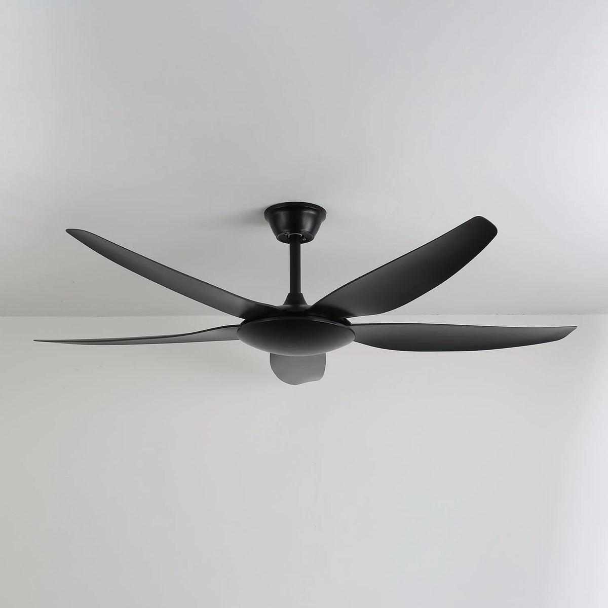 Ceiling Fan Six Speeds Integrated Light & Remote