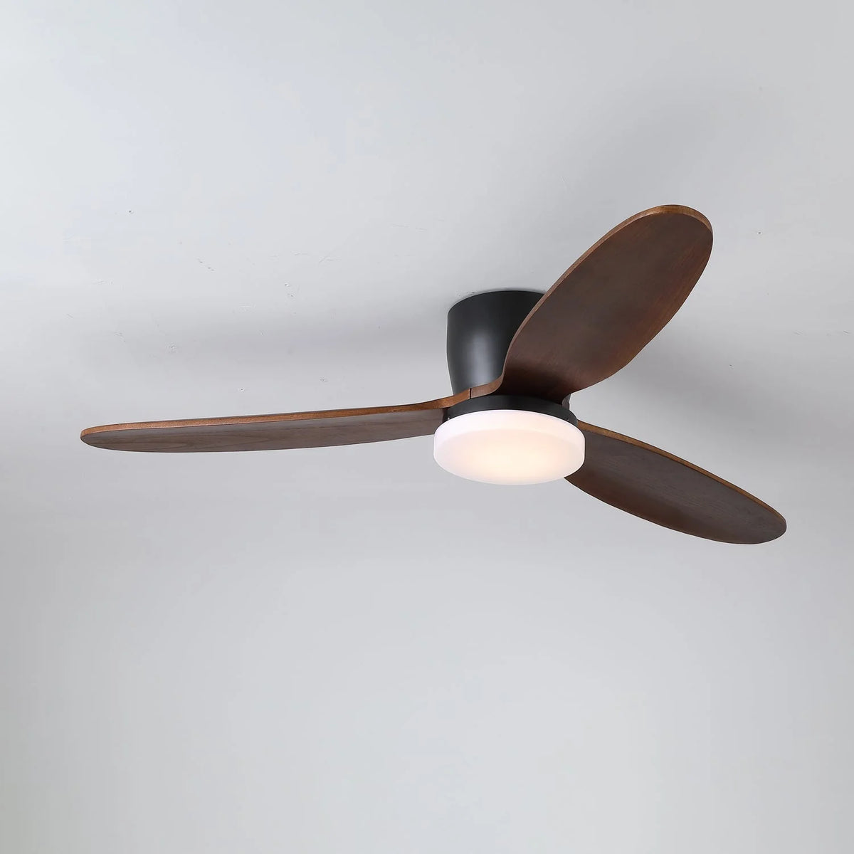 Ceiling Fan Whisper-Quiet Six Speeds Built-In LED & Remote