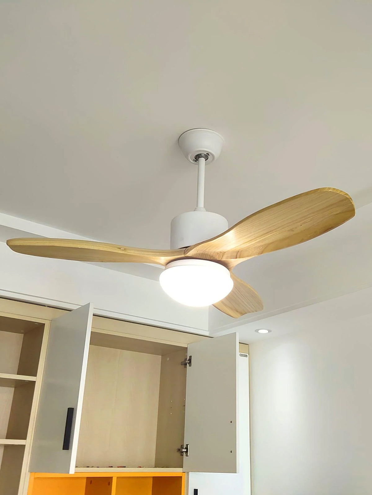 Ceiling Fan With Integrated LED Wooden Blades & Remote