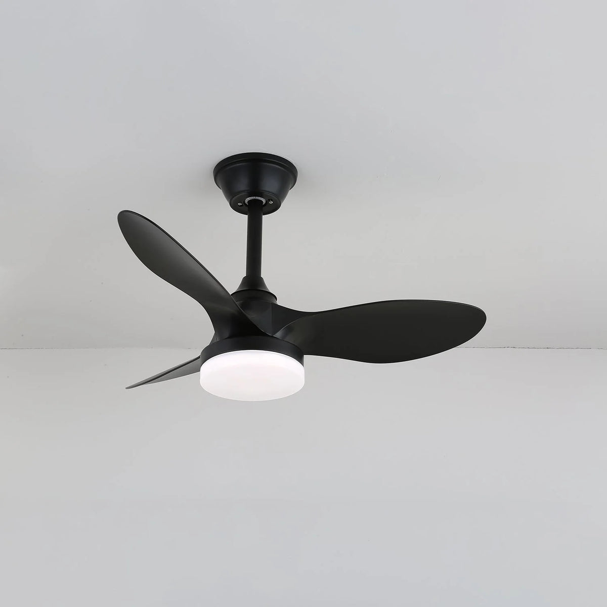 Ceiling Fan With Light 6-Speed Remote & Dimmable LED