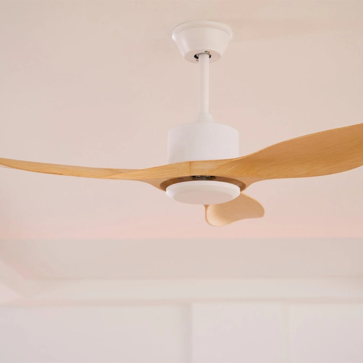 Ceiling Fan Wood Grain Whisper-Quiet Reversible Remote