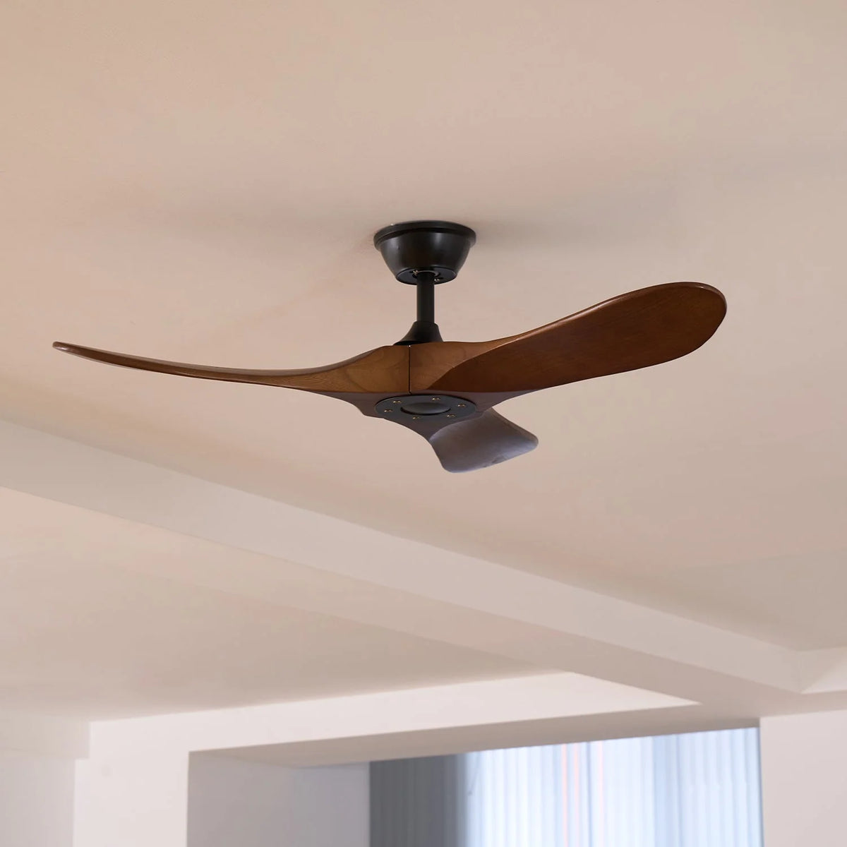 Ceiling Fan Wooden Blades Remote & 6 Speeds