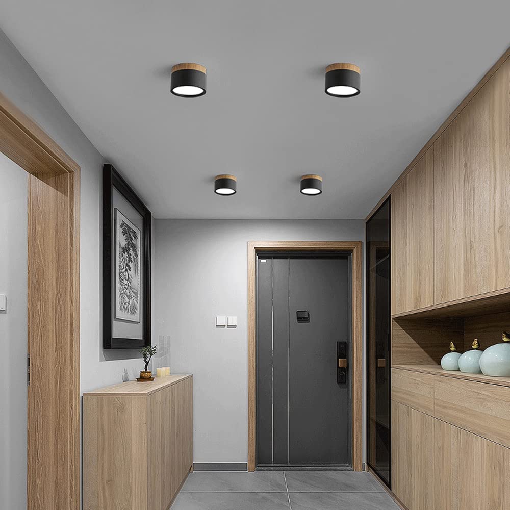 Ceiling Light Aluminum Wood-Grain Collar Focused Beam