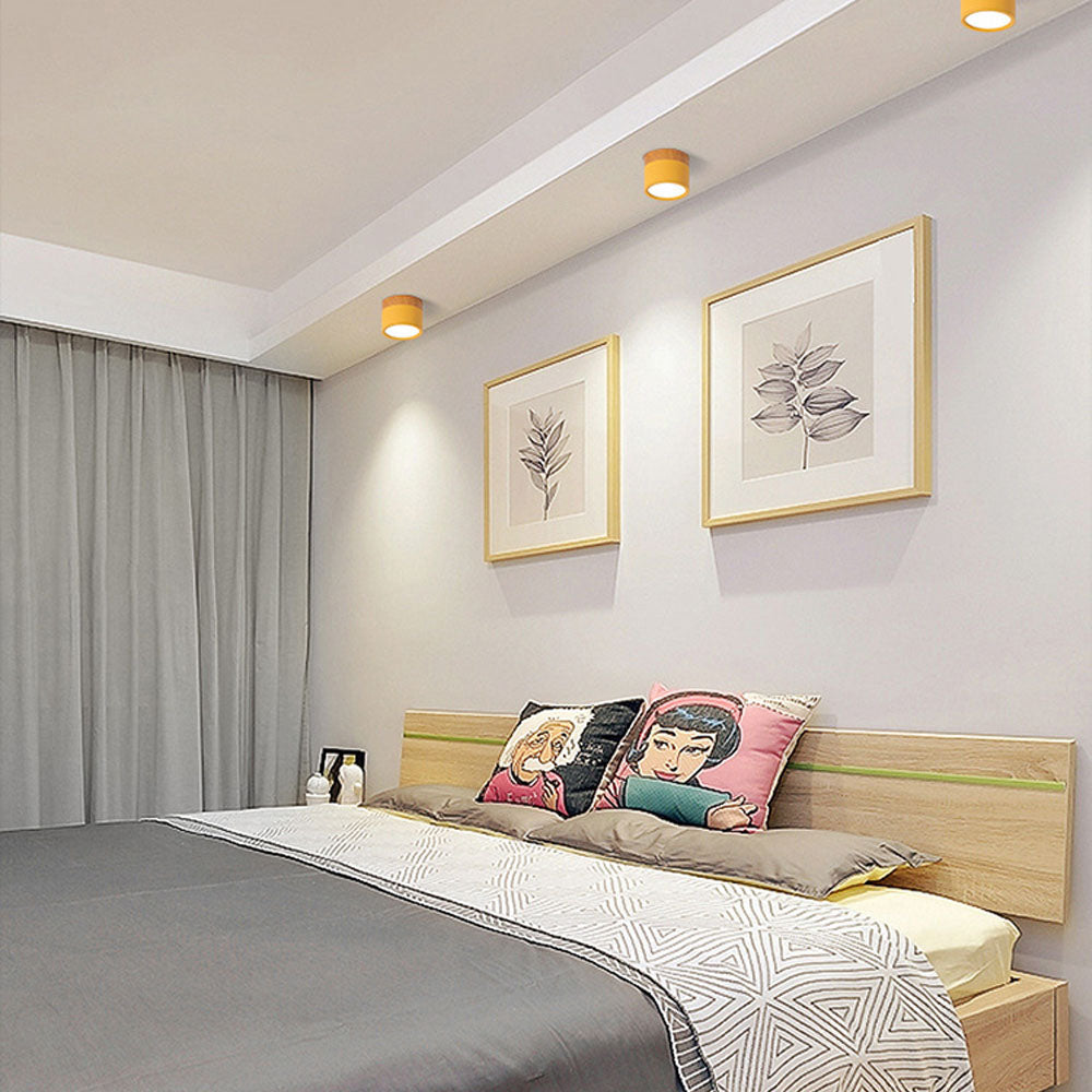 Ceiling Light Aluminum Wood-Grain Collar Focused Beam