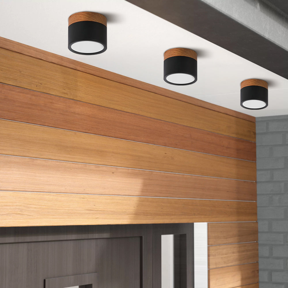 Ceiling Light Aluminum Wood-Grain Collar Focused Beam