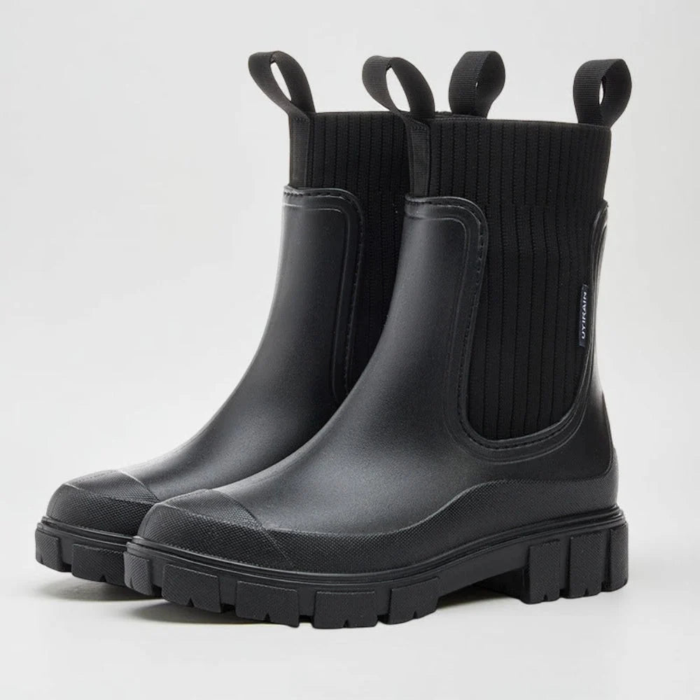Chelsea Boots Waterproof Slip-On Grippy Tread