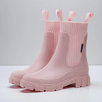 Chelsea Boots Waterproof Slip-On Grippy Tread