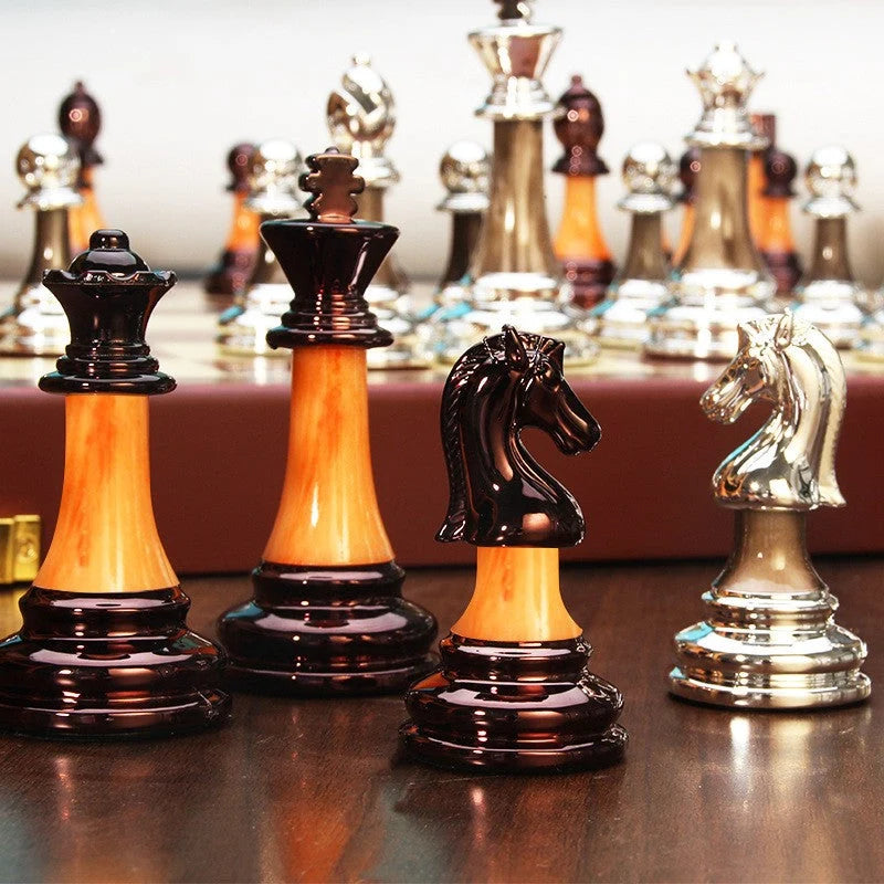 Chess Set Weighted Zinc Alloy Pieces & Foldable Wood Board