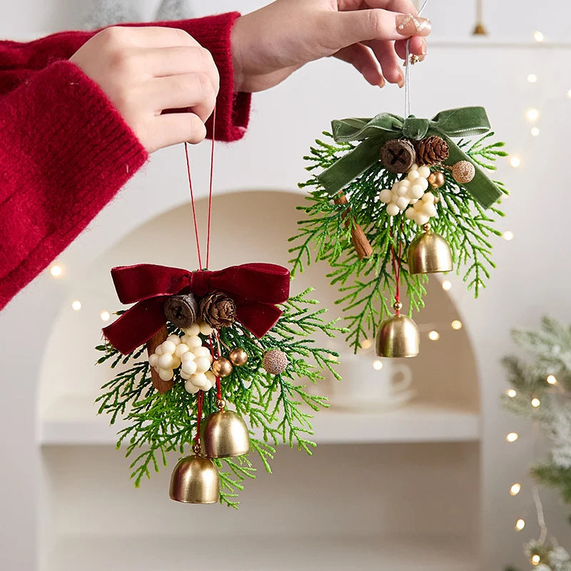Christmas Wreath Realistic Pine Cones & Berries Weather-Resistant