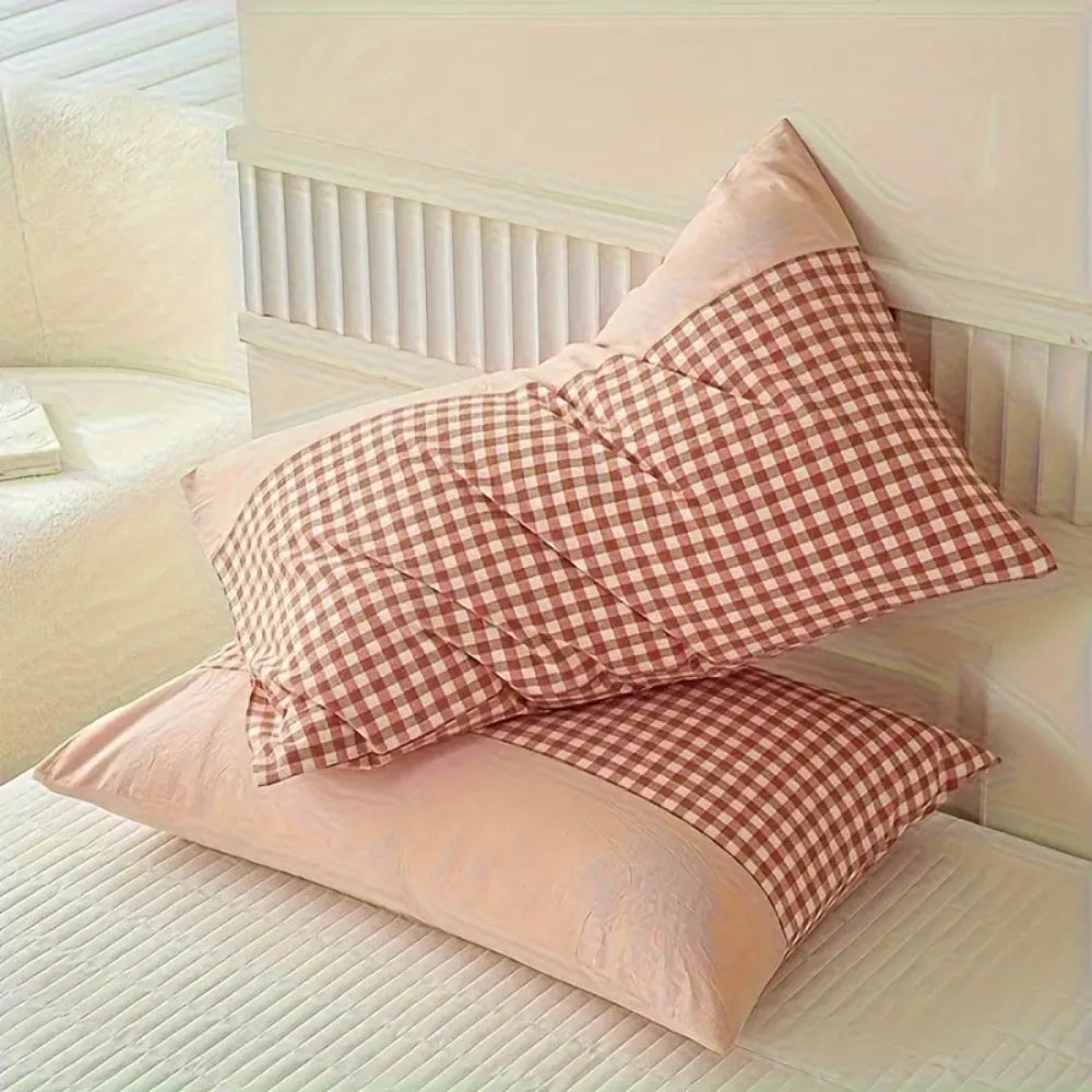 Classic Gingham Soft Microfiber Pillowcase (Queen 19x29 in)