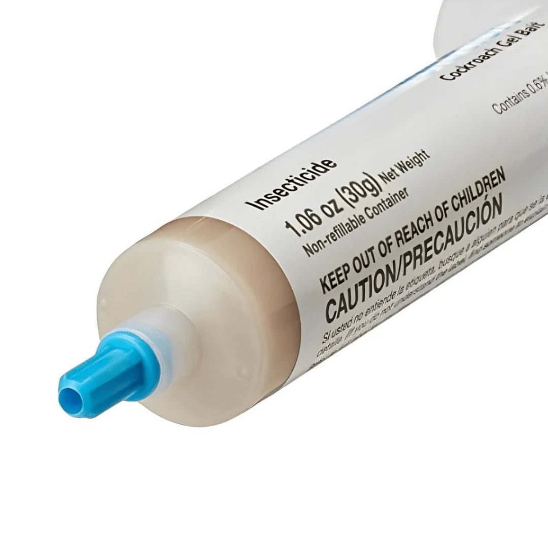 Cockroach Gel Bait Indoor Easy-Apply Syringe & Tip