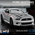 Collectible Car Model 1:24 Scale Alloy Replica