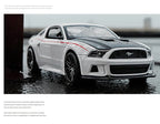 Collectible Car Model 1:24 Scale Alloy Replica