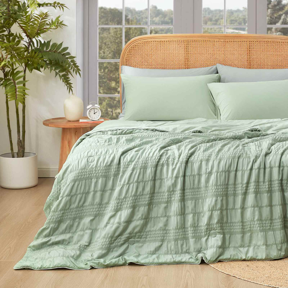 Comforter Cooling Seersucker Machine Washable