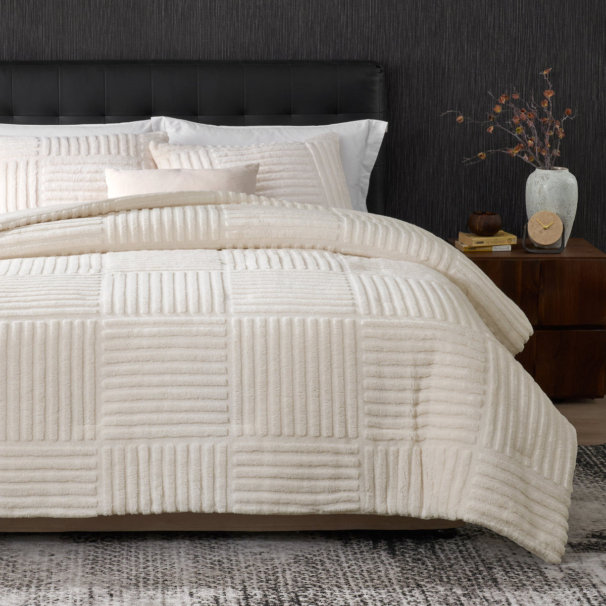 Comforter Set Jacquard Stripe Machine Washable Includes Pillowcases