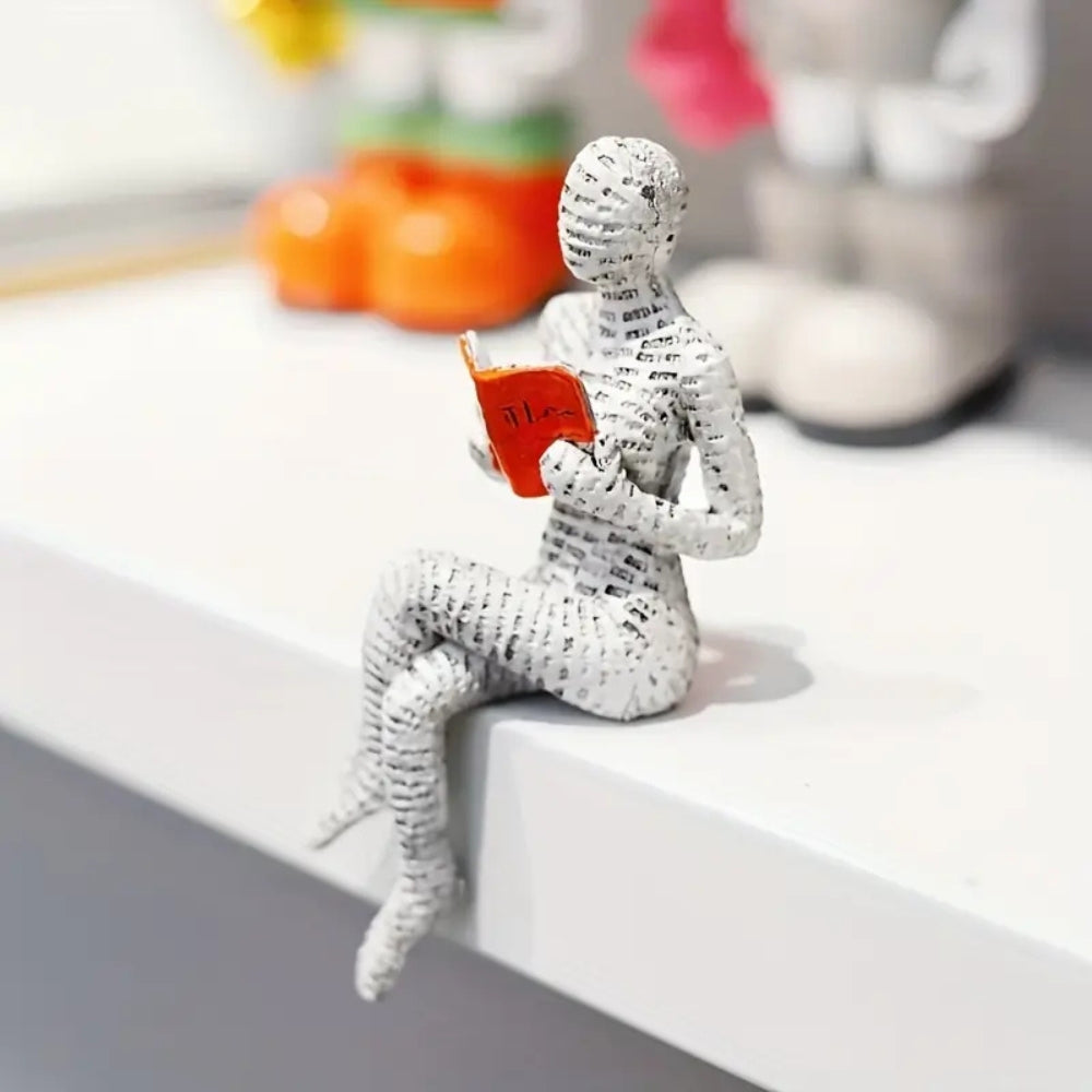 Compact Fine-Detail Resin Bookshelf Figurine