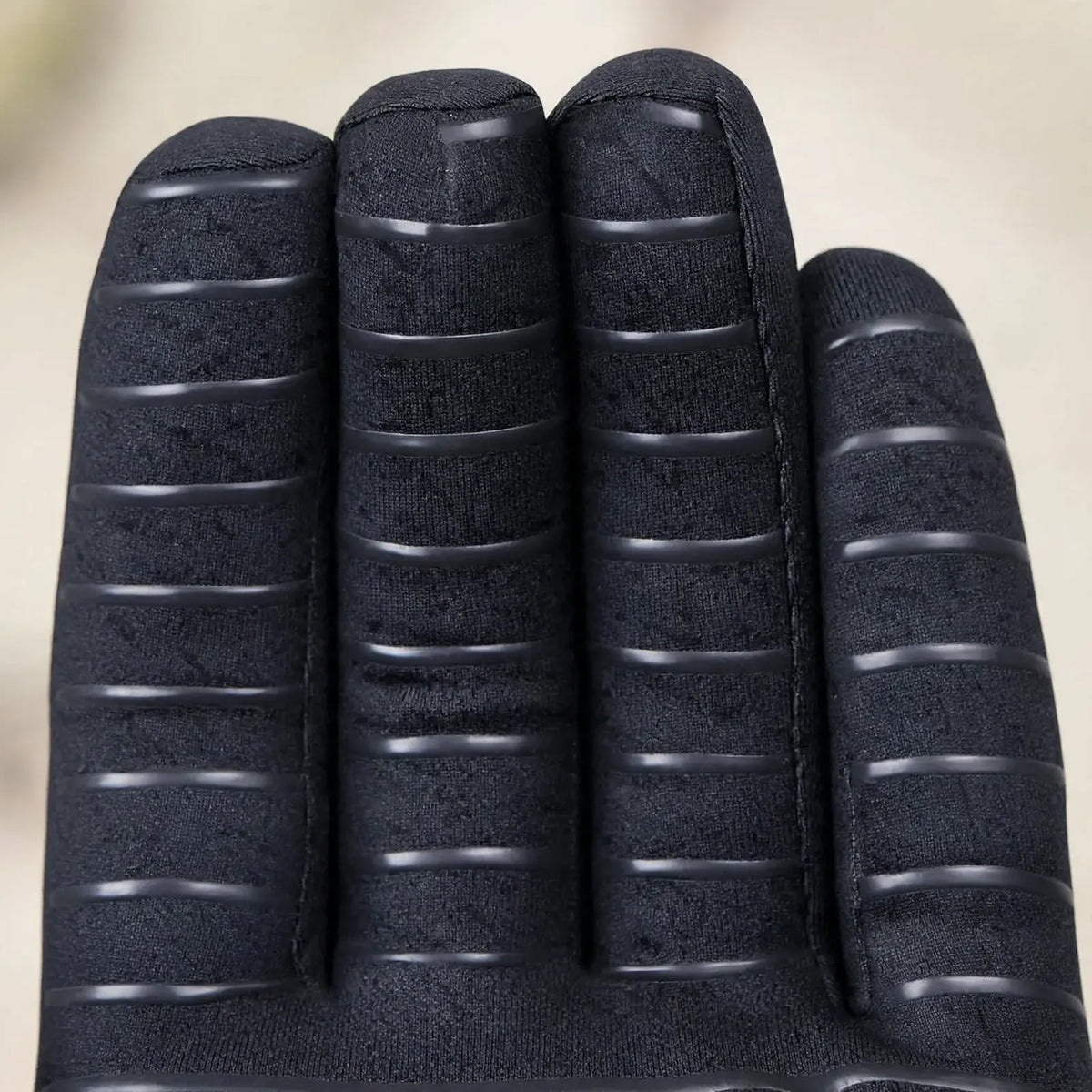 Compression Gloves Mild Compression Textured Grip Touchscreen-Compatible